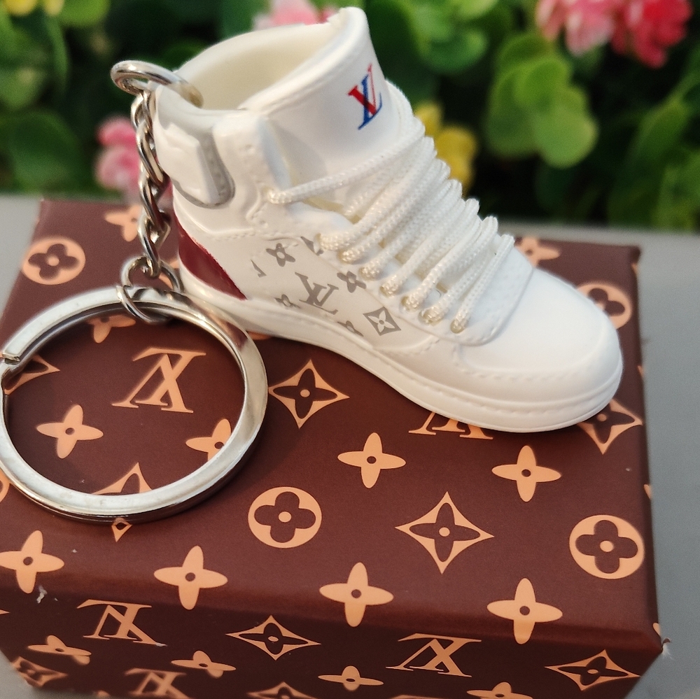 Adorable Small Sneaker Keychain with Silver Ring And Box